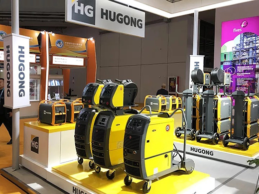 进博会首日28圈意大利CEA展位展品28圈CEA数字化焊机